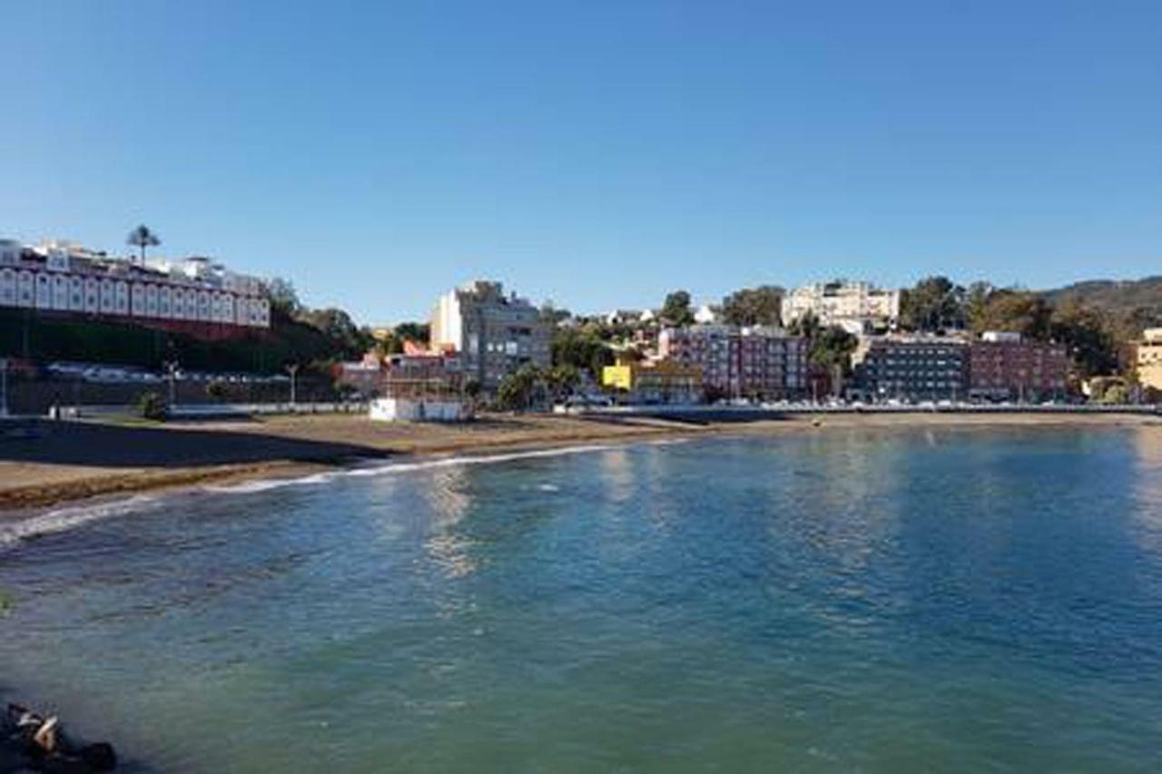 Apartamentos Playa Benitez セウタ エクステリア 写真